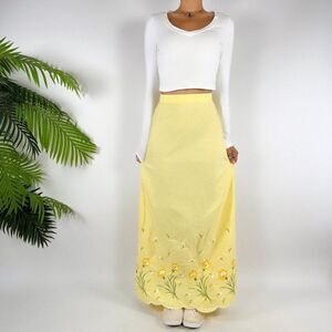 Vintage Yellow Floral Embroidered Classy Cottagecore High Waisted Maxi Skirt / S